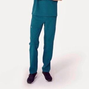 Figs Cairo Cargo Scrub Pants